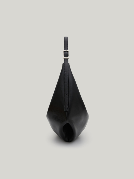 MOSSY HOBO BAG (LEATHER BLACK)