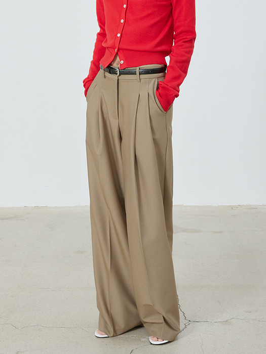 RELAX TWO-TUCK WIDE SLACKS KHAKI BEIGE