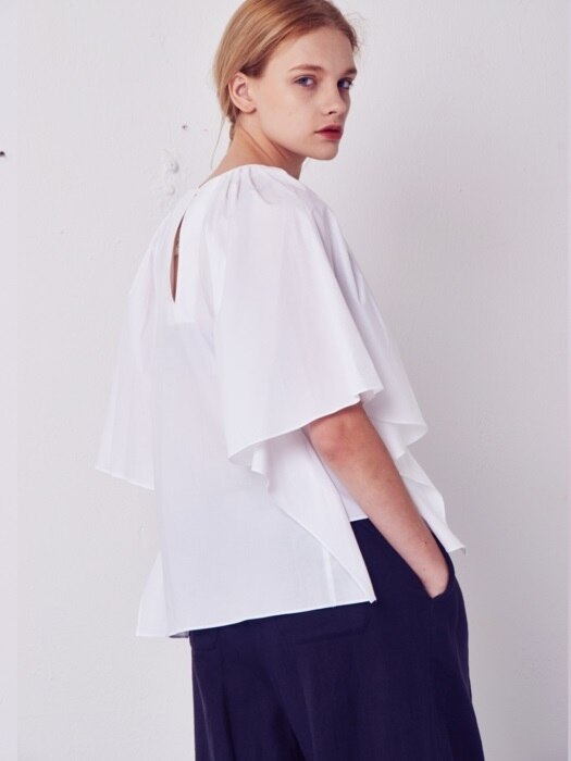 tuck blouse (white)