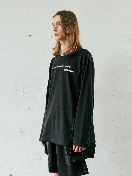 PLEATS SIDE LONG SLEEVE BLACK