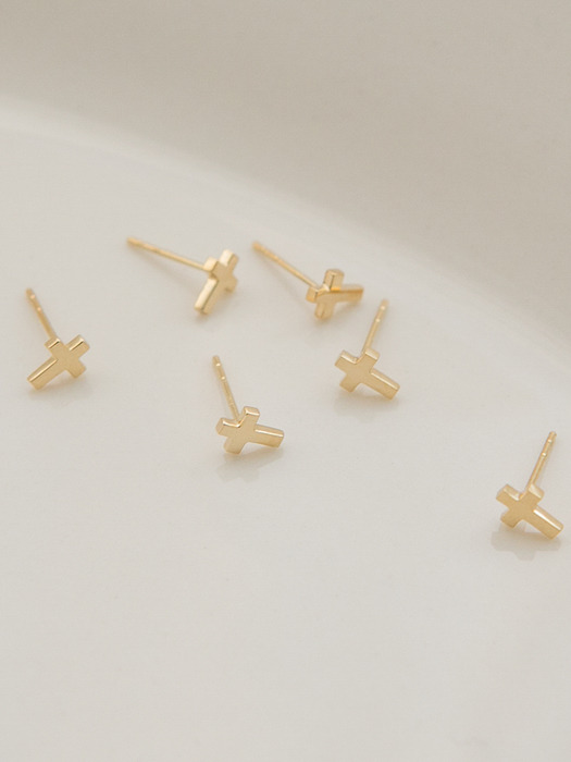 14k gold basic cross earrings (14K 골드)