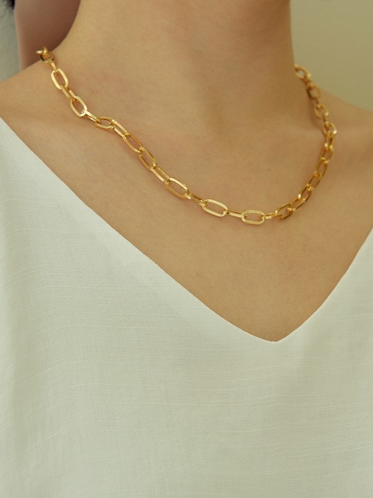 gold simple chain necklace