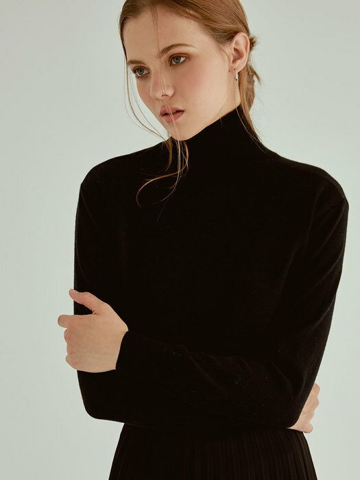 Basic Highneck Pullover Knit[black]