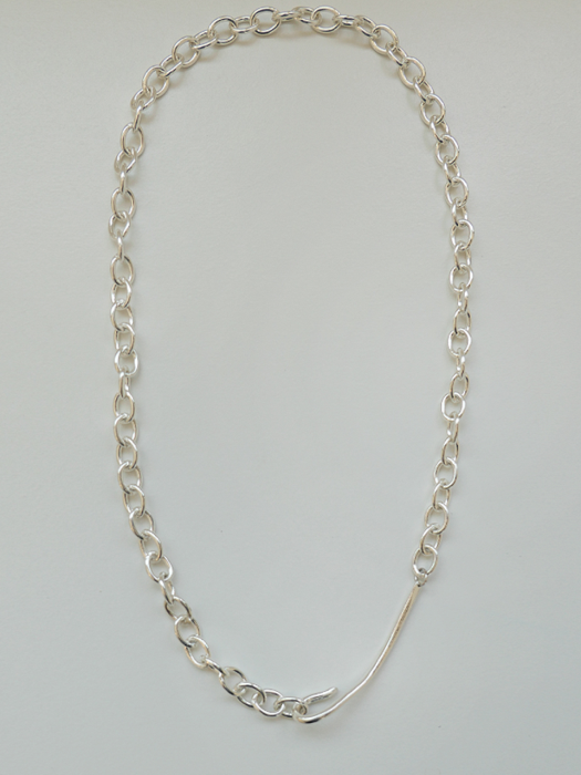 Hook chain silver