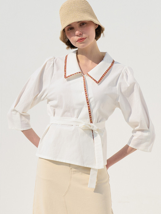 monts 1306 diagonal line flower strap blouse (white)