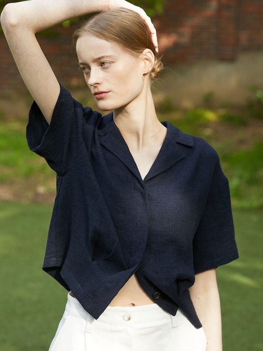 Linen Tuck Crop shirt - Navy