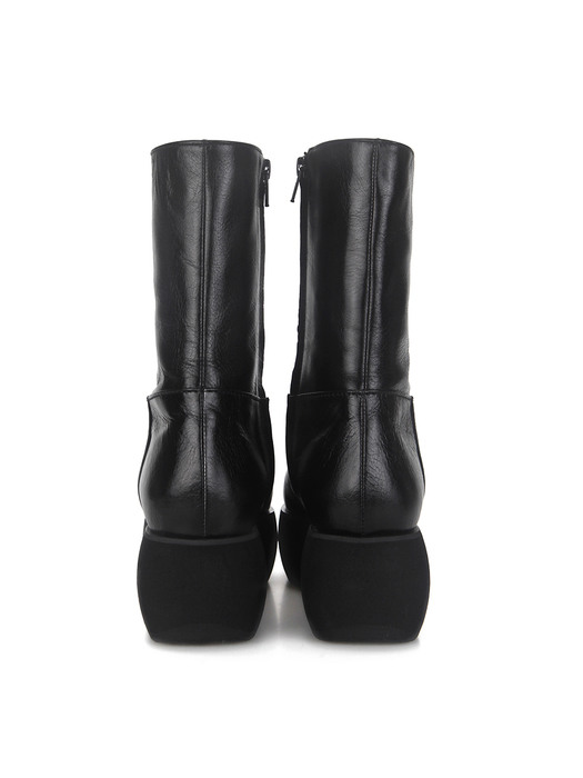 Ballet riding ankle boots | Black crinkle