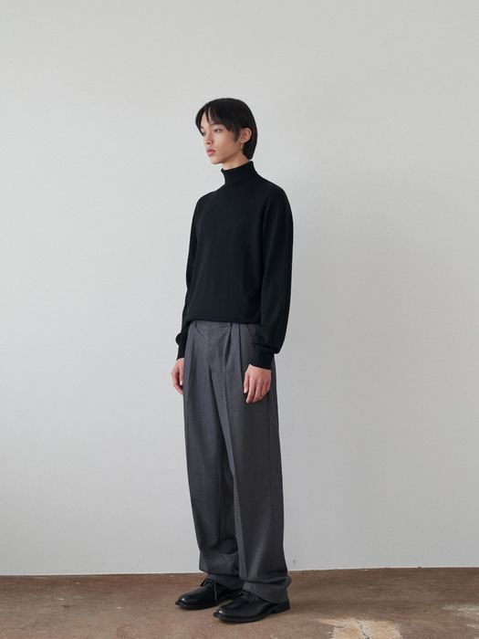 MINIMALISM TURTLENECK KNIT_BLACK