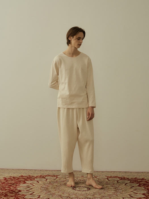 (m) Readymade Cropped Trouser in Waffle Jersey Almond