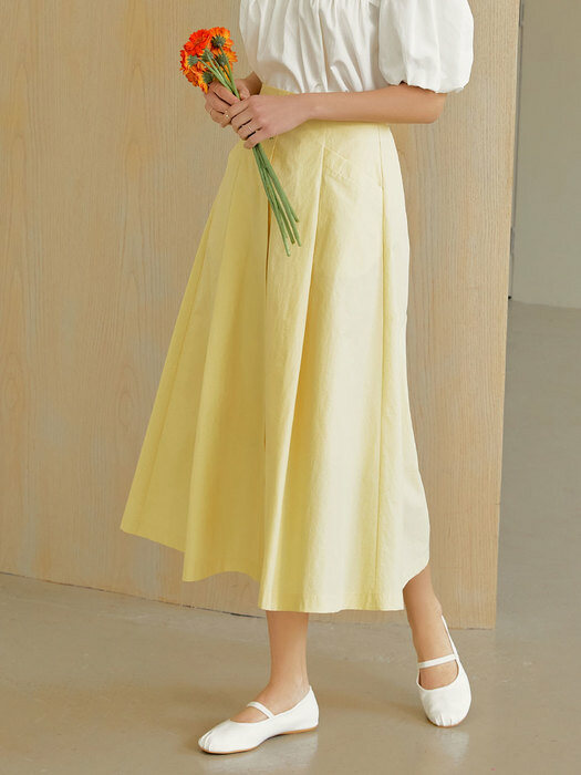 Pintuck flare long skirt (yellow)