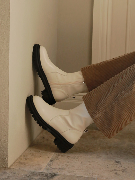 DOA Spandex ankle walker boots - 2color 4.5cm 청키 워커 스판앵클부츠