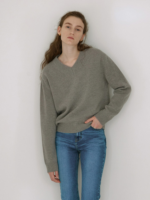 Merino wool loose-fit V neck knit (GREY)