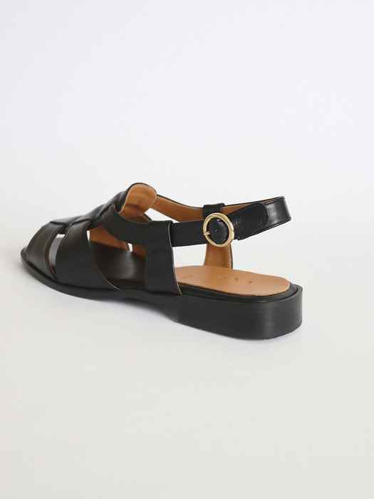 Open-Toe Fisherman Sandals . Black