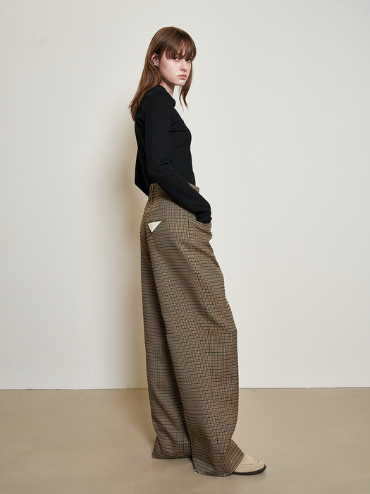 Checkered Wide Tuck Transformed Pants _BEIGE CHECK 