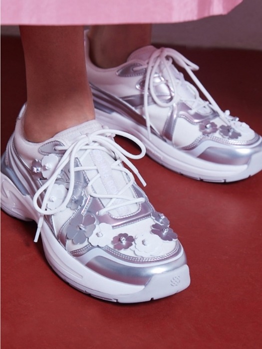 [김나영 착용] Fleur24 sneakers(white)_DG4DS24013WHT