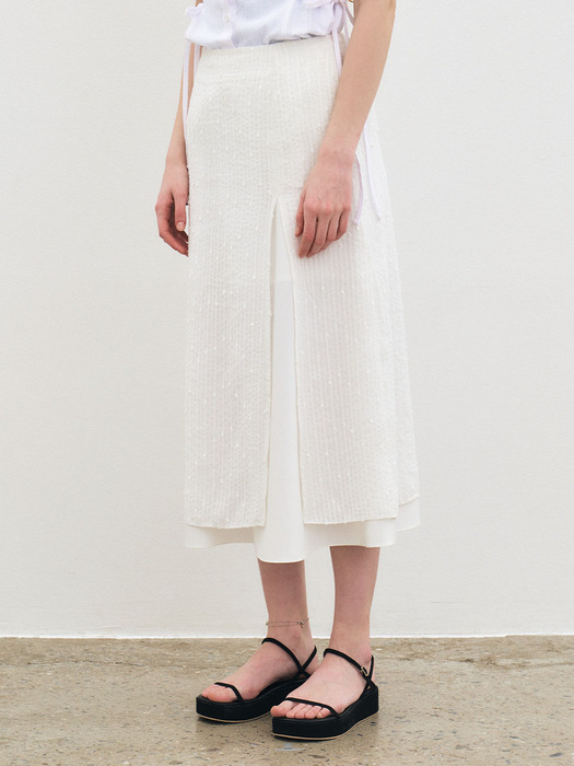 Sequin pleats layered long skirt - White