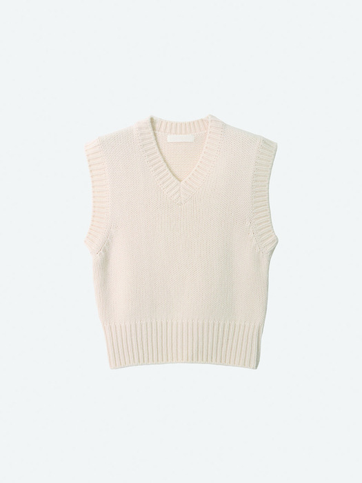 cosy knit vest_cream