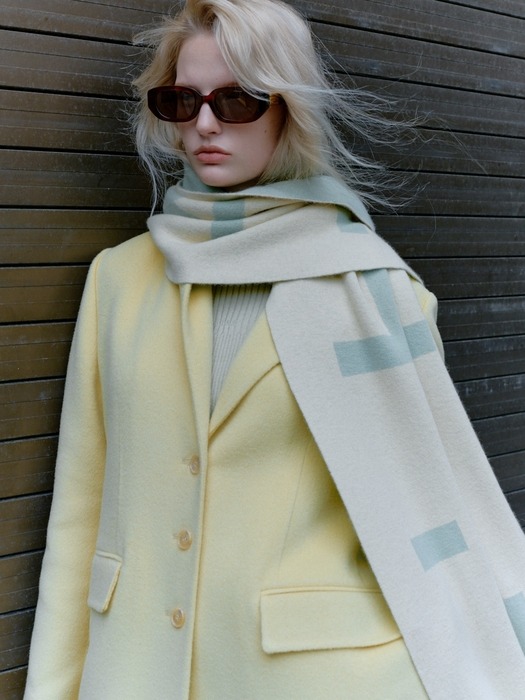 DEEP SLIT SIDE SINGLE COAT_LIGHT YELLOW