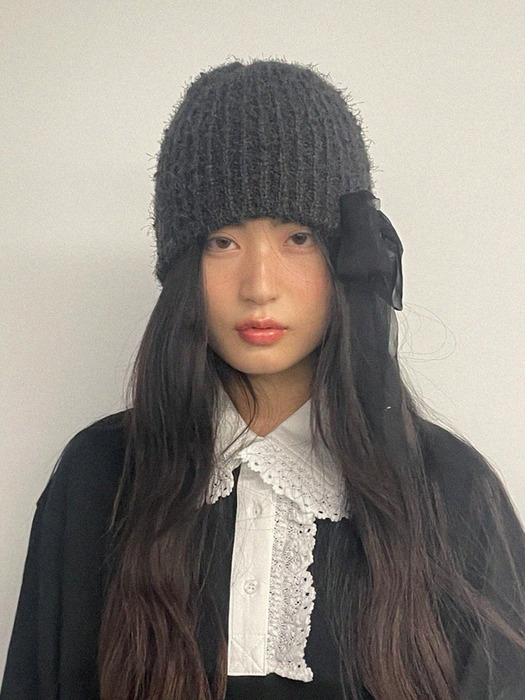 Furry Knit Beanie_Charcoal