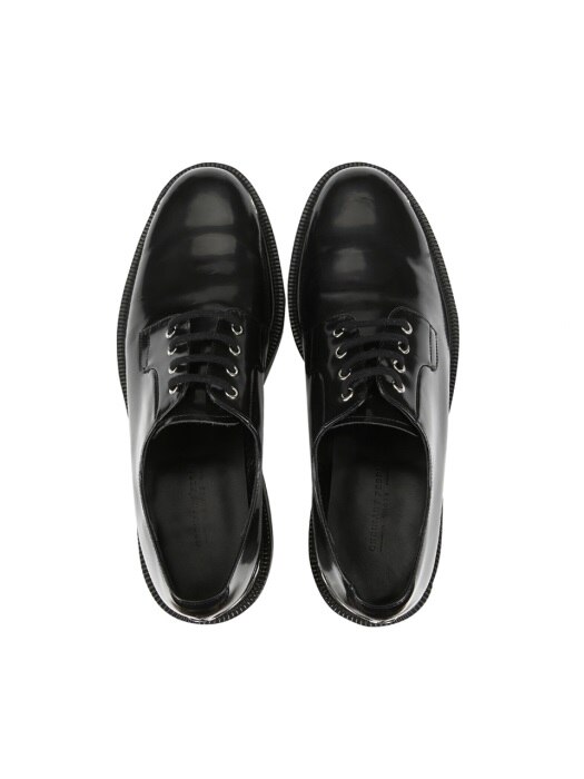 ordinary black derby shoes