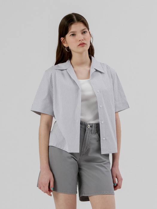 Crop Half Sleeve Open Shirt [Grey Stripe]