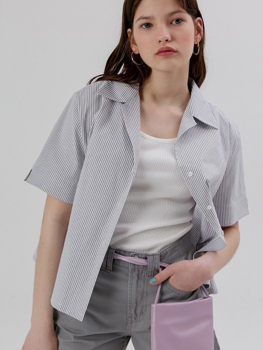 Crop Half Sleeve Open Shirt [Grey Stripe]