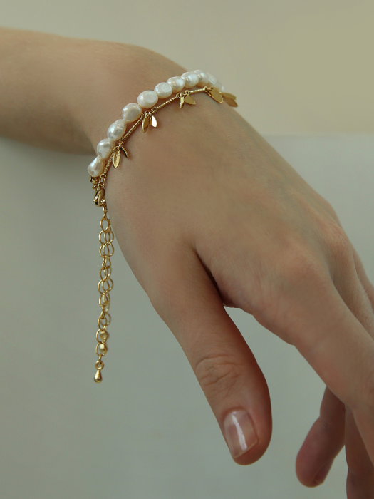 leaves point bracelet B012