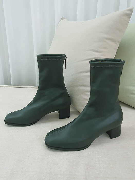 Midi Size Socks Boots_GR