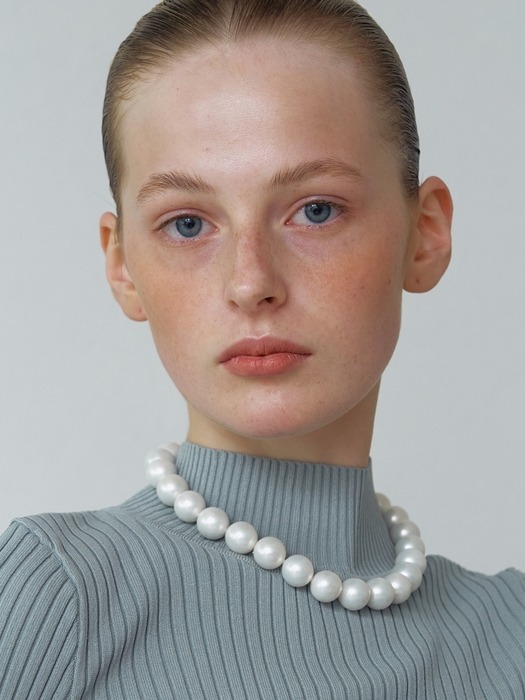 Soft Big Pearl Necklace