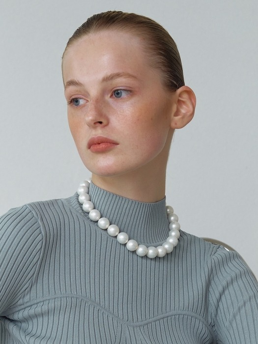 Soft Big Pearl Necklace
