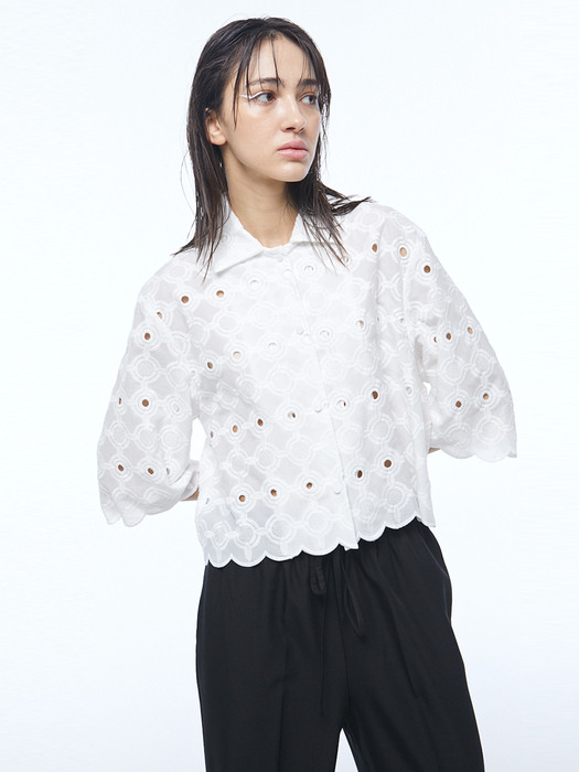 Lace Crop Blouse in off White