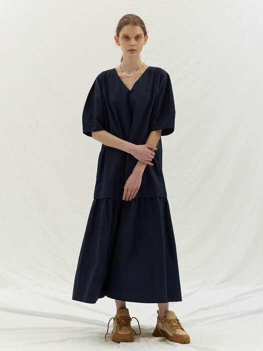 V NECK LONG DRESS - NAVY