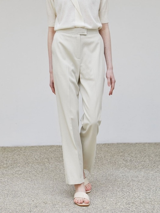 Relaxed Straight Pants - Beige