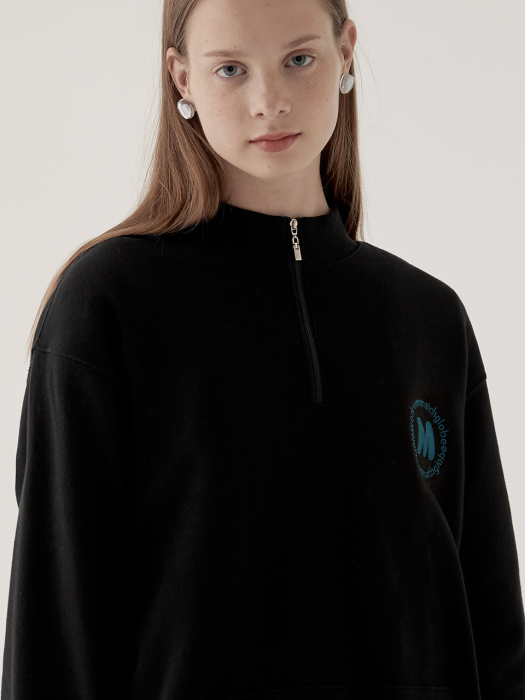 HALF NECK ZIPUP SWEATSHIRTS (BLACK)