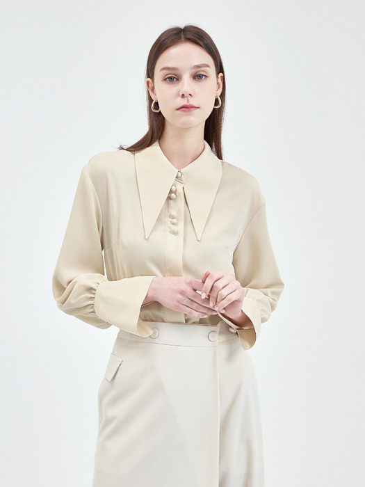 22SS POINTED COLLAR BLOUSE-LIGHT BEIGE