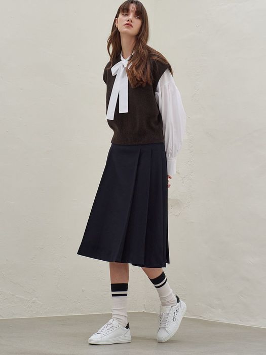 PIN-TUCK FLARE SKIRT_NAVY