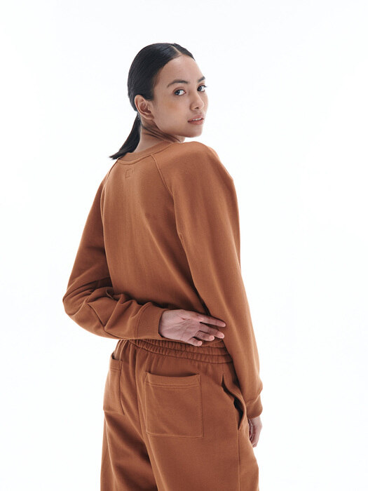 [22FW] ECOLE Raglan Cropped Sweatshirt (Brown)