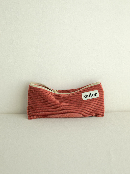 ouior flat pencil case - corduroy brick red (topside zipper)