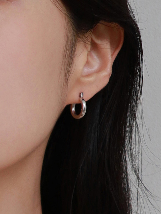 basic hoop earring