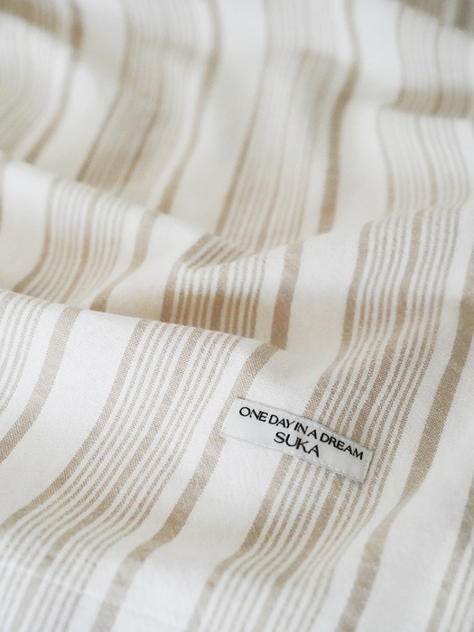 Novelty stripe blanket -  beige