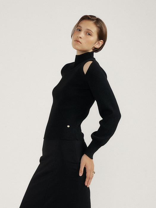 Cutting Half Turtleneck Knit(BLACK)