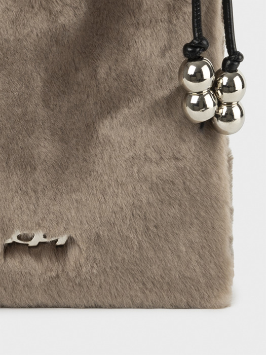 BERU BAG (FUR) / BEIGE