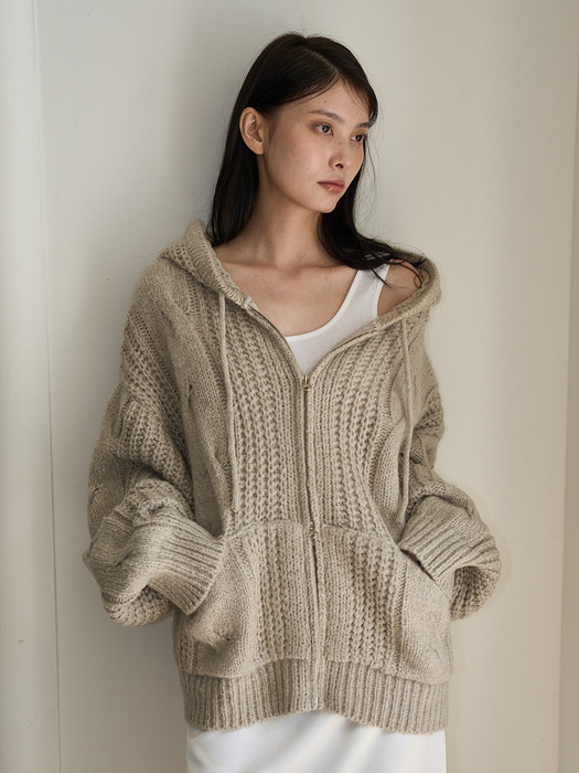 [10차 리오더] CABLE KNIT HOOD ZIP-UP-BEIGE