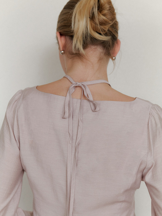 comos 1213 halter-neck shirring blouse (misty pink)