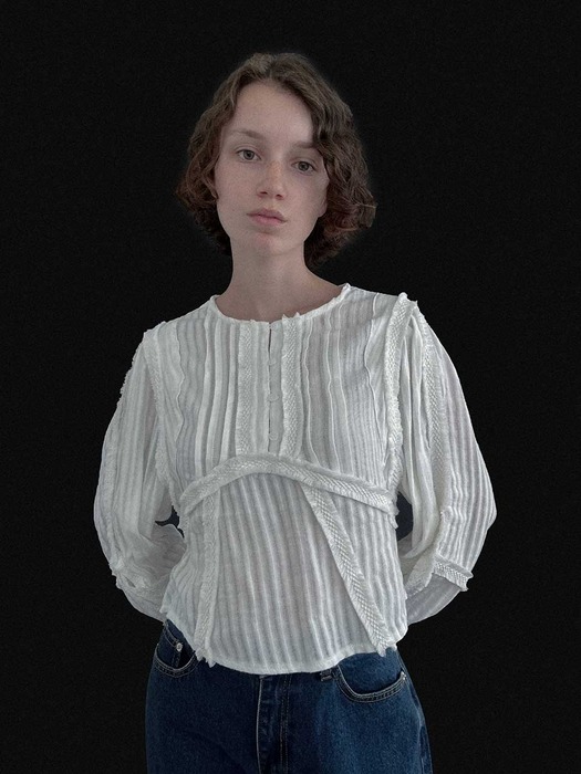 [24 FALL][SALT Label] VANESSA RUFFLE BLOUSE_IVORY