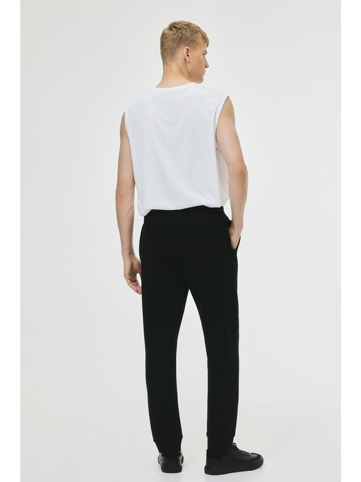 레귤러핏 스웨트 팬츠 블랙 1200760001