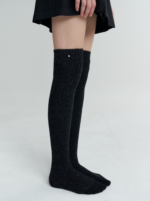 Ribbed Wool Over Knee Socks_3COL (L244MSC010)