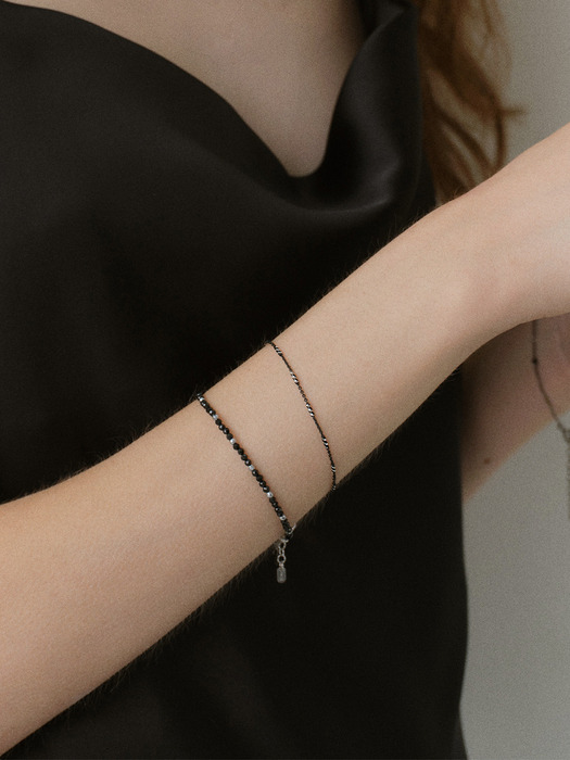 [Silver 925] Cutting Black Bracelet