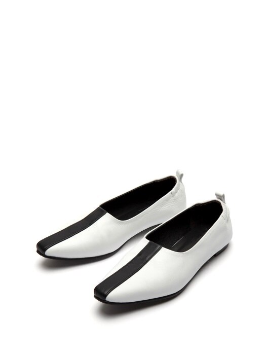 Towton flat shoes white