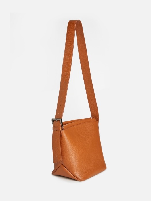 INNES bag_brown